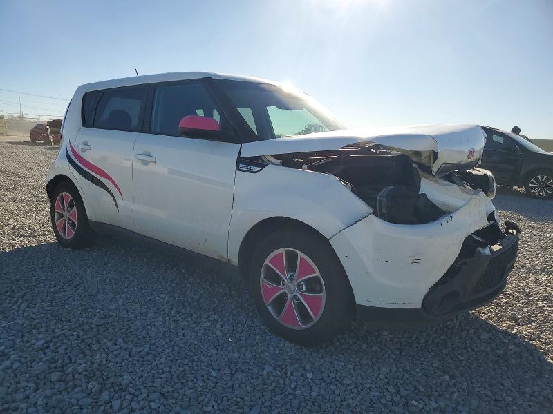 Photo 4 from auction – 2015 KIA SOUL with VIN KNDJN2A21F7206185