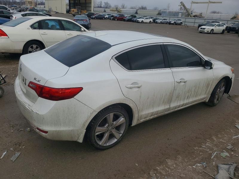 Photo 3 from auction – 2014 ACURA ILX with VIN 19VDE1F52EE012878
