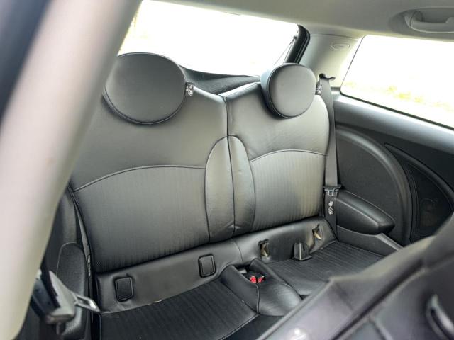Photo 6 from auction – 2007 MINI COOPER with VIN WMWMF33557TU62732
