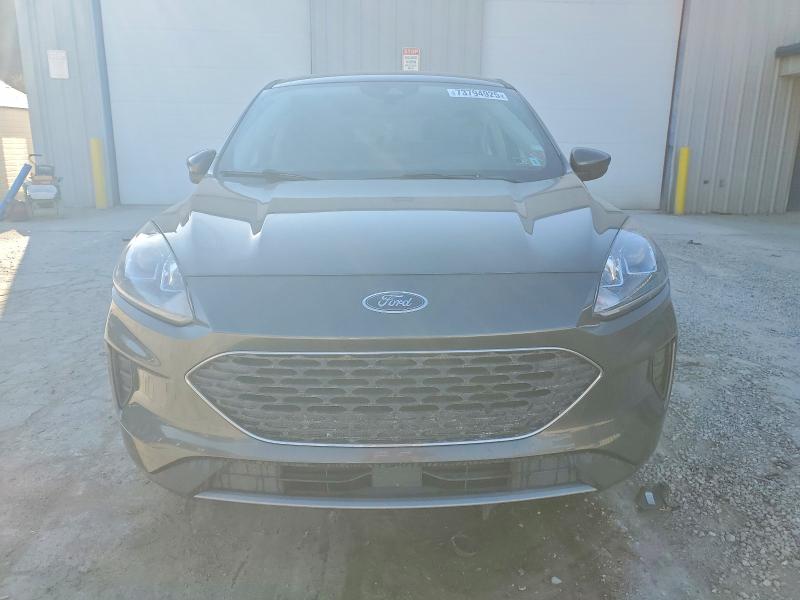 Photo 5 from auction – 2020 FORD ESCAPE with VIN 1FMCU9G65LUC75016