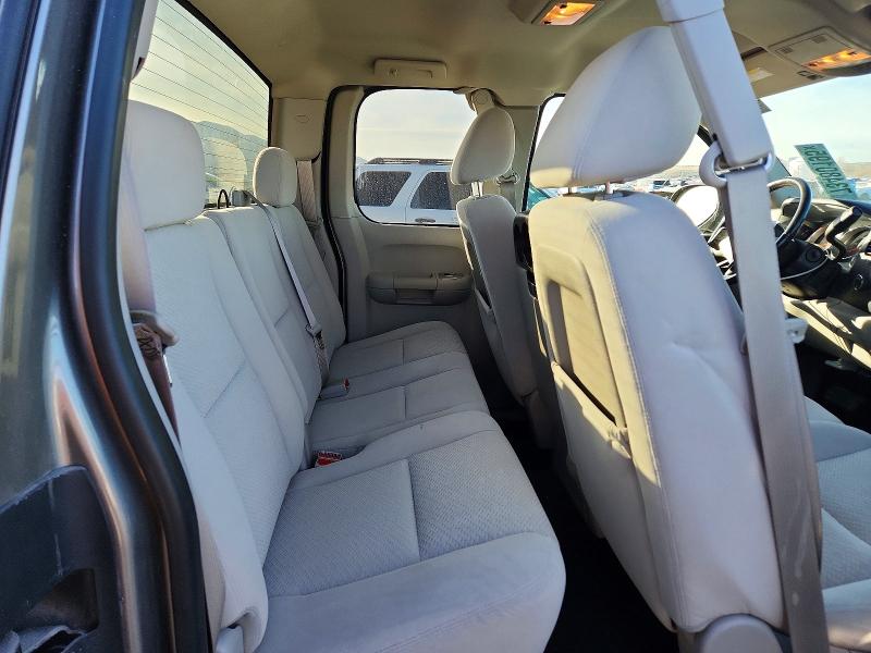 Photo 10 from auction – 2008 CHEVROLET SILVERADO with VIN 1GCEK19J78Z208675