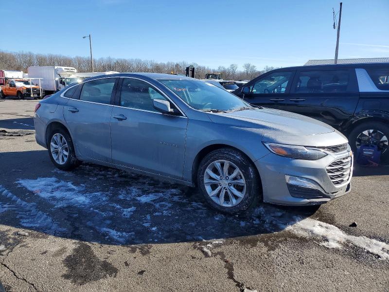 Photo 4 from auction – 2023 CHEVROLET MALIBU with VIN 1G1ZD5ST6PF199720