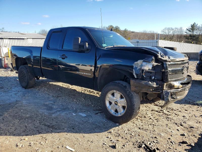 Photo 4 from auction – 2010 CHEVROLET SILVERADO with VIN 1GCSKSE35AZ172653
