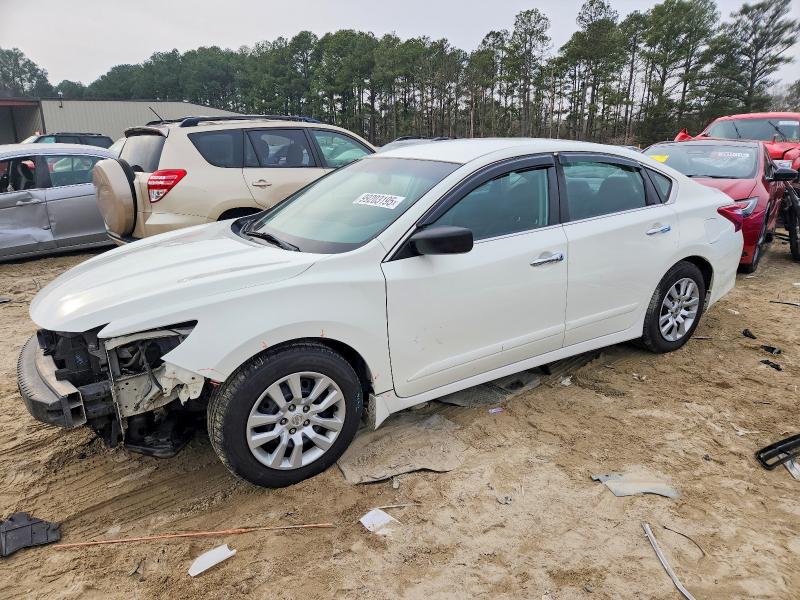 NISSAN ALTIMA 2017 with VIN 1N4AL3AP1HC269696 - Photo from auction