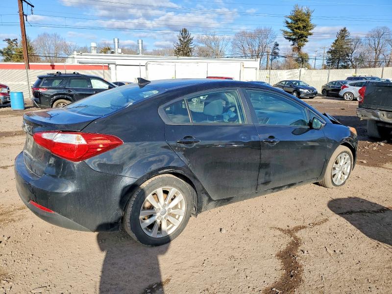Photo 3 from auction – 2015 KIA FORTE with VIN KNAFX4A69F5354480