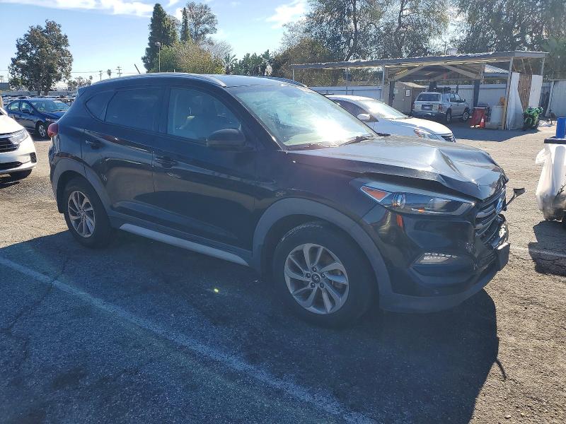 Photo 4 from auction – 2017 HYUNDAI TUCSON with VIN KM8J33A46HU534764