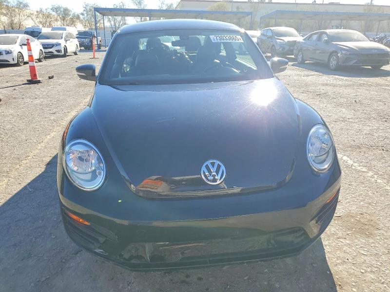 Photo 5 from auction – 2018 VOLKSWAGEN BEETLE S with VIN 3VWFD7AT0JM703559