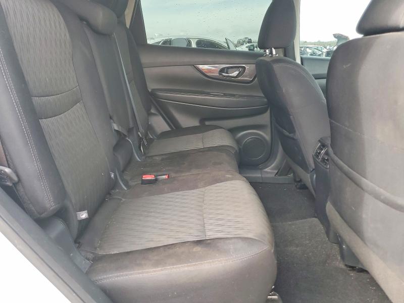 Photo 10 from auction – 2019 NISSAN ROGUE with VIN 5N1AT2MT1KC843746