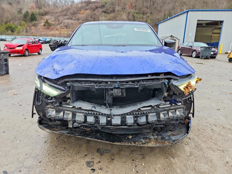 Photo 5 from auction – 2023 ACURA MDX with VIN 5J8YE1H08PL010008