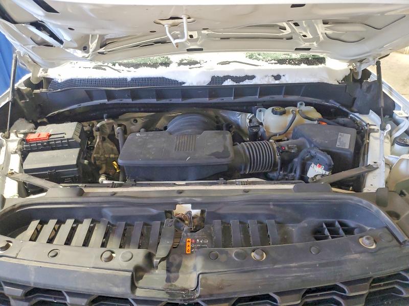 Photo 11 from auction – 2019 CHEVROLET SILVERADO with VIN 1GCUYAEF4KZ311863