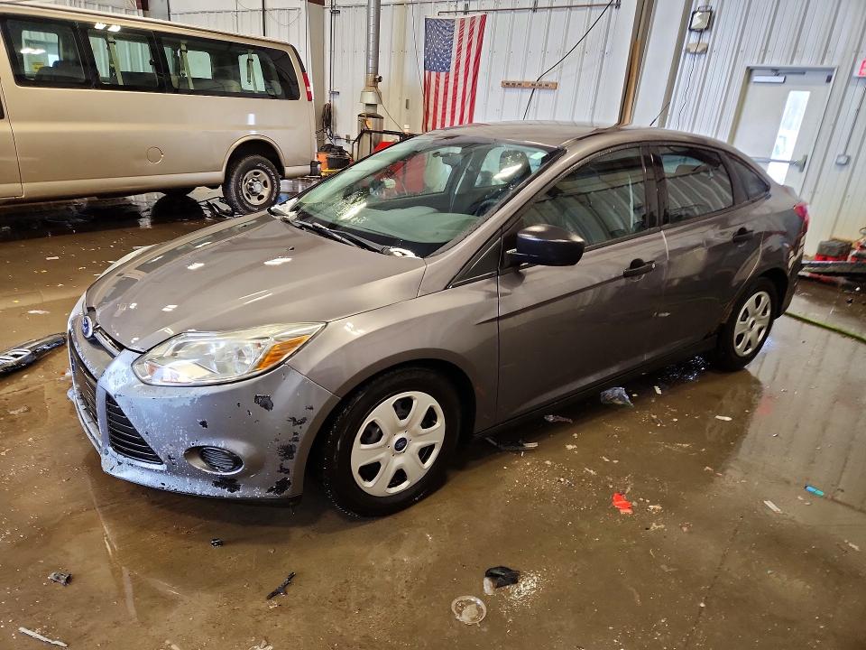 FORD FOCUS S 2014 с VIN 1FADP3E25EL131493 - Фото с аукциона