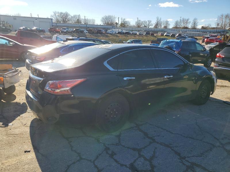 Photo 3 from auction – 2013 NISSAN ALTIMA 2.5 with VIN 1N4AL3AP0DN454644