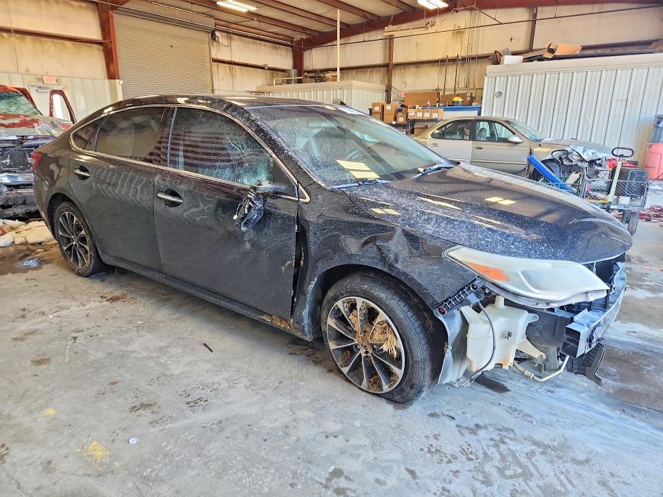 Zdjęcie 4 z aukcji – 2016 TOYOTA AVALON z VIN 4T1BK1EB0GU210759