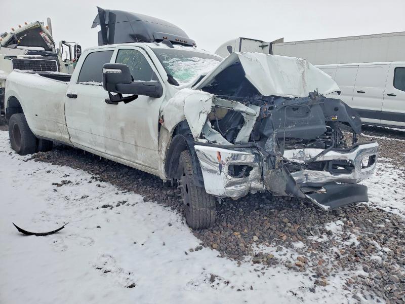 Photo 4 from auction – 2024 RAM 3500 TRADE with VIN 3C63RRGL5RG321460