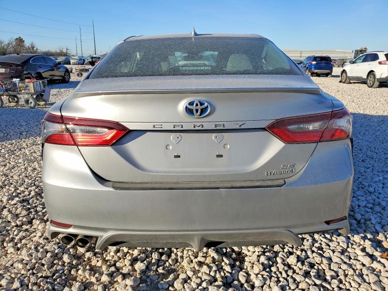 Photo 6 from auction – 2024 TOYOTA CAMRY with VIN 4T1G31AK6RU074701