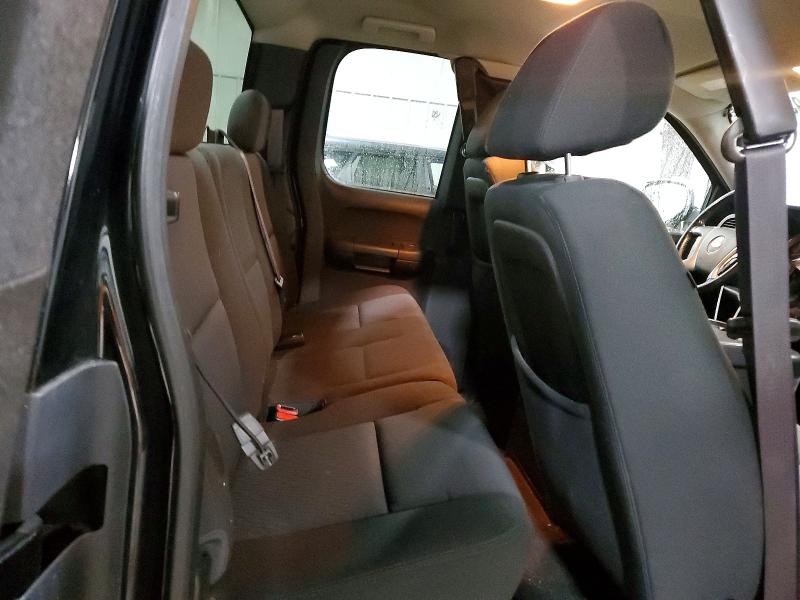 Photo 10 from auction – 2013 CHEVROLET SILVERADO with VIN 1GCRKSE71DZ106557