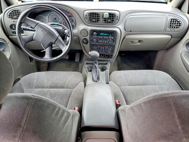 Photo 8 from auction – 2003 CHEVROLET TRAILBLAZE with VIN 1GNES16S636119159