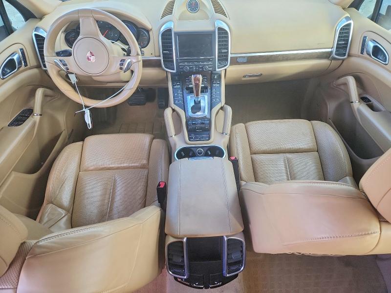Photo 8 from auction – 2013 PORSCHE CAYENNE with VIN WP1AF2A23DLA20700