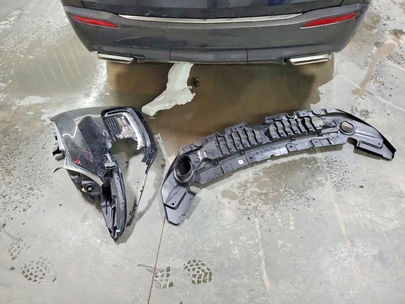 Photo 12 from auction – 2020 BUICK ENCLAVE ES with VIN 5GAEVAKW0LJ223640
