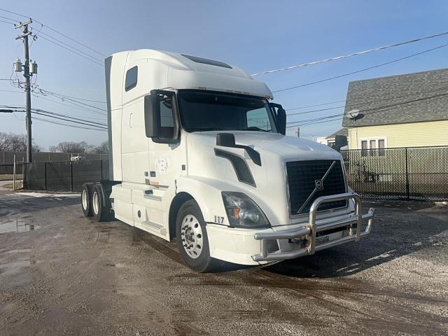2014 VOLVO VN VNL
