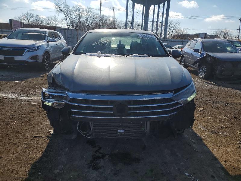 Photo 5 from auction – 2020 VOLKSWAGEN JETTA with VIN 3VWCB7BU3LM020306