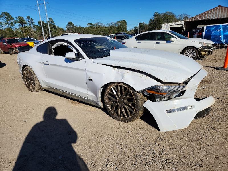 Photo 4 from auction – 2019 FORD MUSTANG with VIN 1FA6P8CF7K5166581