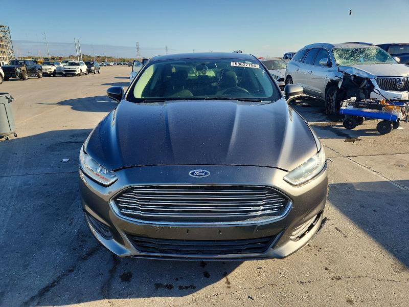 Photo 5 from auction – 2016 FORD FUSION with VIN 3FA6P0G78GR132917