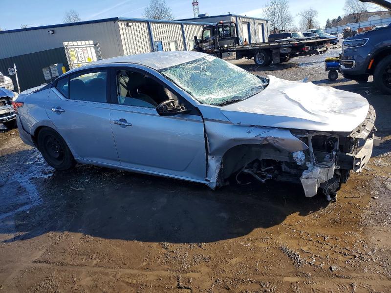 Photo 4 from auction – 2019 NISSAN ALTIMA with VIN 1N4BL4BV9KN300728