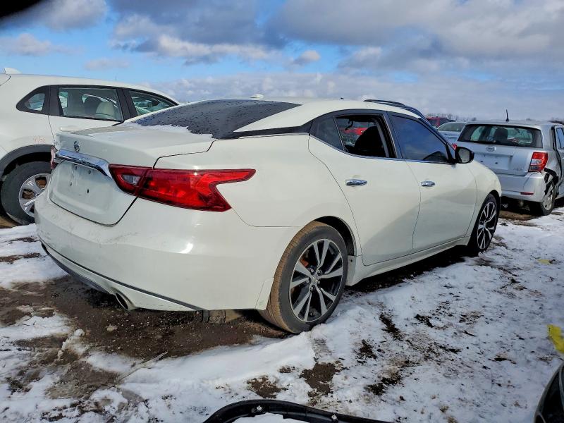 Foto 3 de la subasta – 2018 NISSAN MAXIMA 3.5 con VIN 1N4AA6AP7JC372702
