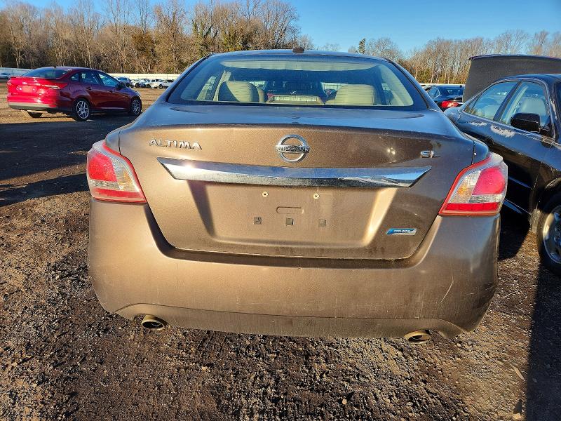 Photo 6 from auction – 2013 NISSAN ALTIMA with VIN 1N4AL3AP3DN474855