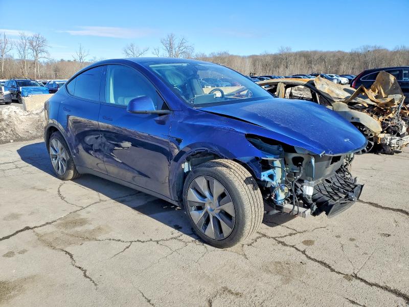 Photo 4 from auction – 2022 TESLA MODEL Y with VIN 7SAYGDEE6NF440567