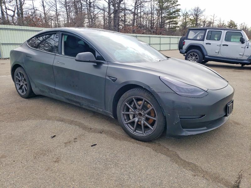 Photo 4 from auction – 2020 TESLA MODEL 3 with VIN 5YJ3E1EA1LF737350