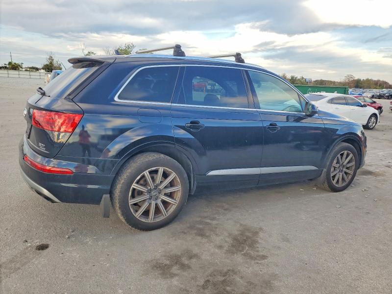 Photo 3 from auction – 2018 AUDI Q7 PREMIUM with VIN WA1LAAF79JD002516