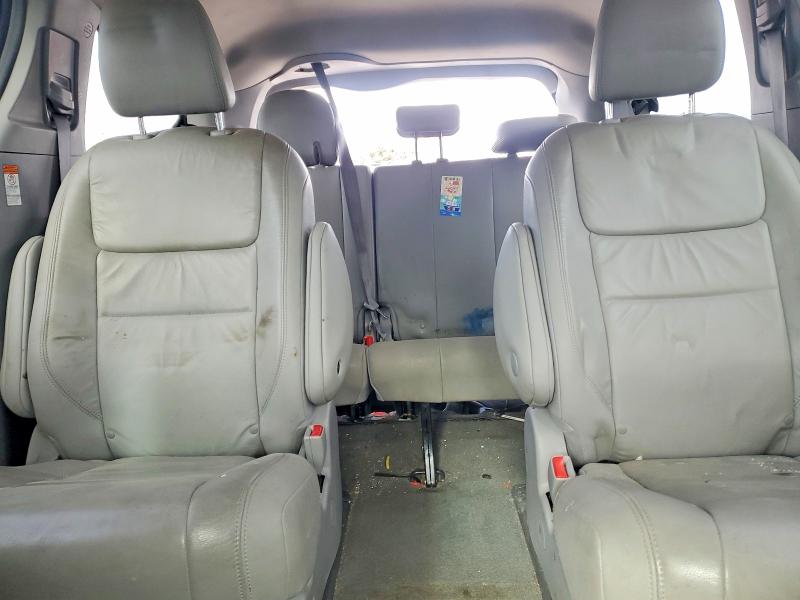 Photo 10 from auction – 2018 TOYOTA SIENNA XLE with VIN 5TDDZ3DC8JS196832