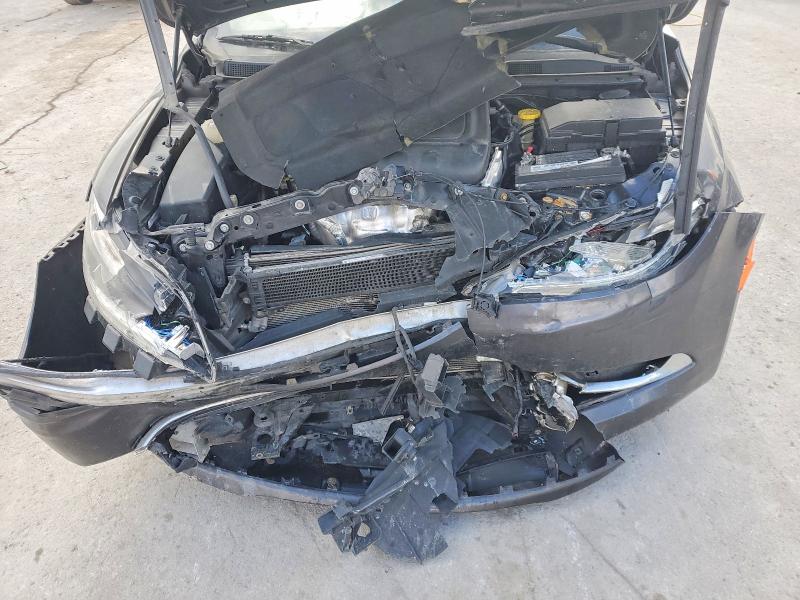 Photo 11 from auction – 2015 CHRYSLER 200 with VIN 1C3CCCABXFN708861