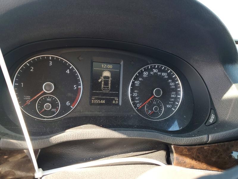 Photo 9 from auction – 2015 VOLKSWAGEN PASSAT SEL with VIN 1VWCV7A32FC001784
