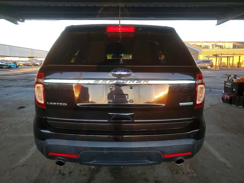 Photo 6 from auction – 2013 FORD EXPLORER with VIN 1FM5K7F95DGB74802