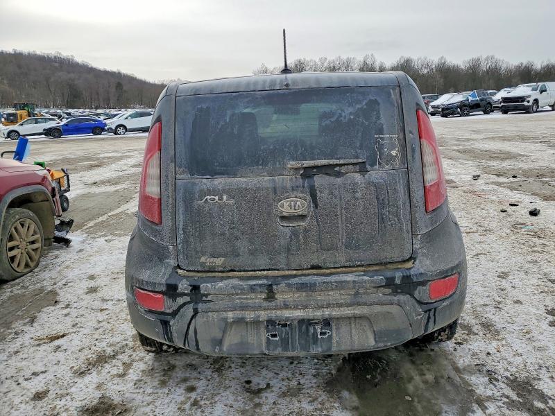 Photo 6 from auction – 2012 KIA SOUL with VIN KNDJT2A59C7470427