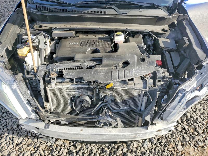 Photo 11 from auction – 2017 NISSAN PATHFINDER with VIN 5N1DR2MM4HC674593