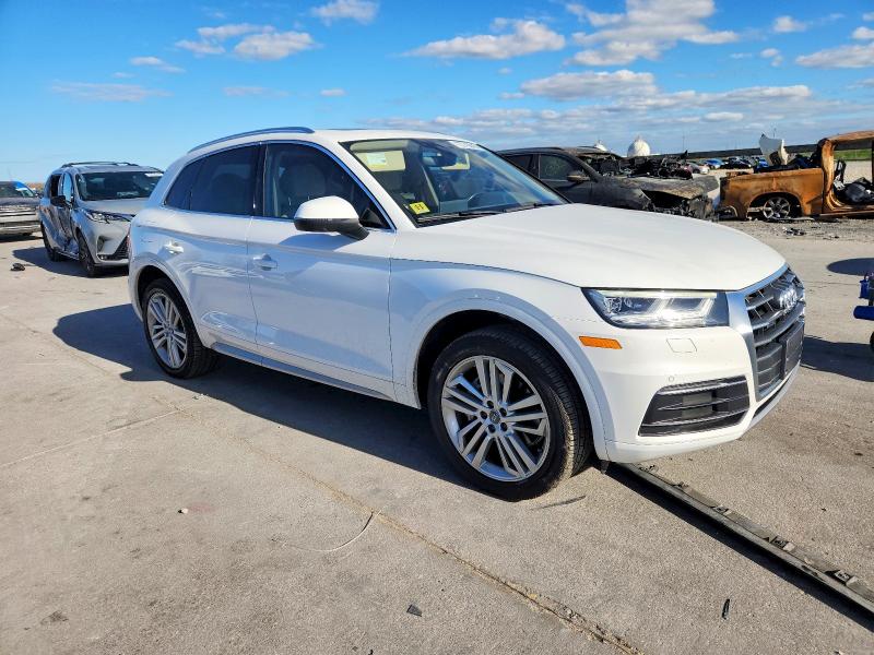 Photo 4 from auction – 2018 AUDI Q5 PREMIUM with VIN WA1BNAFY9J2005890