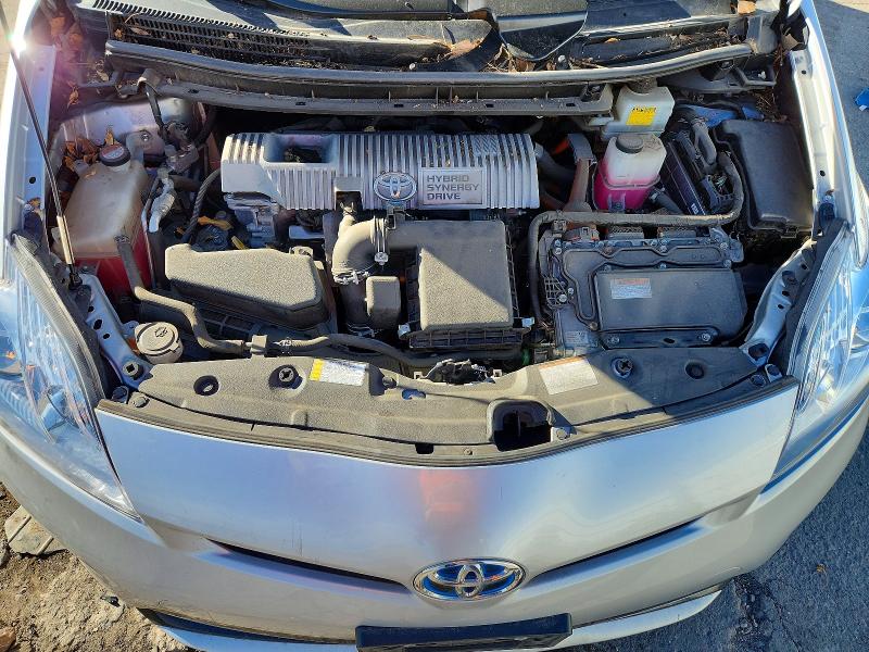 Photo 11 from auction – 2015 TOYOTA PRIUS with VIN JTDKN3DU7F0473170