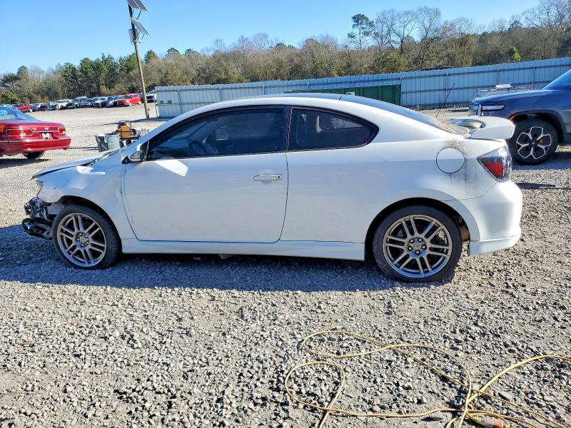 Photo 2 from auction – 2010 TOYOTA SCION TC with VIN JTKDE3B73A0316078