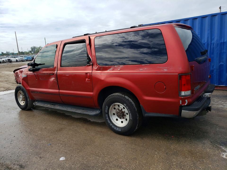 Photo 2 from auction – 2000 FORD EXCURSION with VIN 1FMNU40F4YEA91970