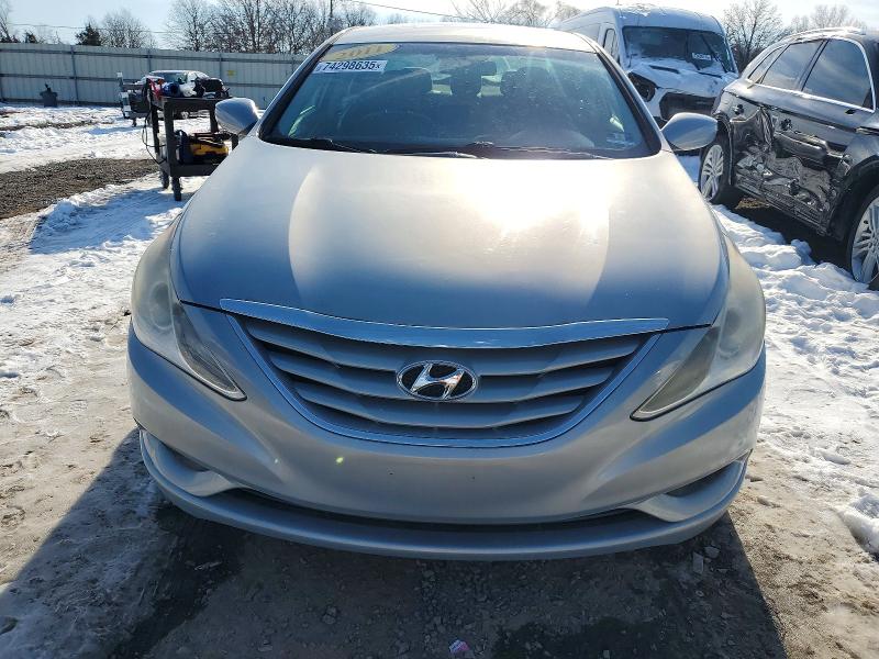 Photo 5 from auction – 2011 HYUNDAI SONATA GLS with VIN 5NPEB4AC9BH217844