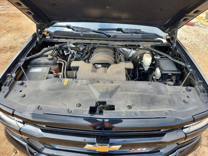 Photo 11 from auction – 2018 CHEVROLET SILVERADO with VIN 3GCUKREC4JG312967