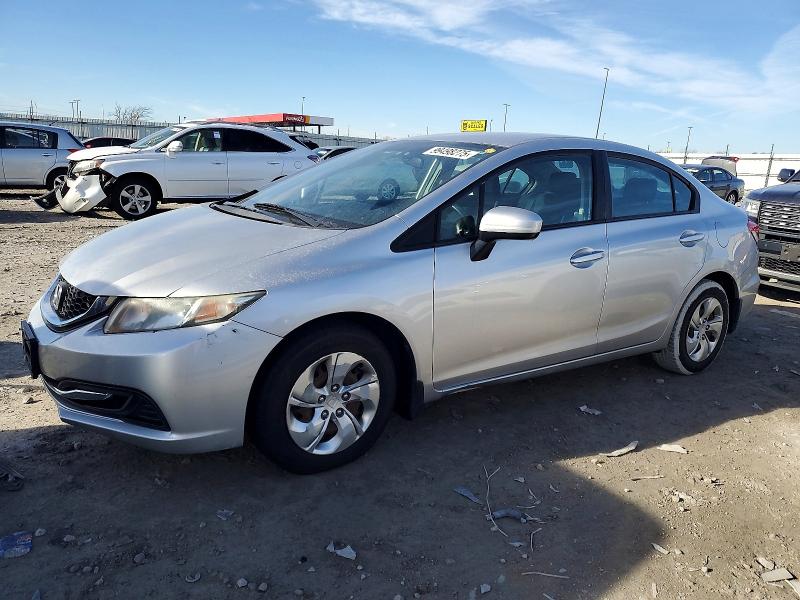 HONDA CIVIC LX 2015 with VIN 19XFB2F55FE100775 - Photo from auction