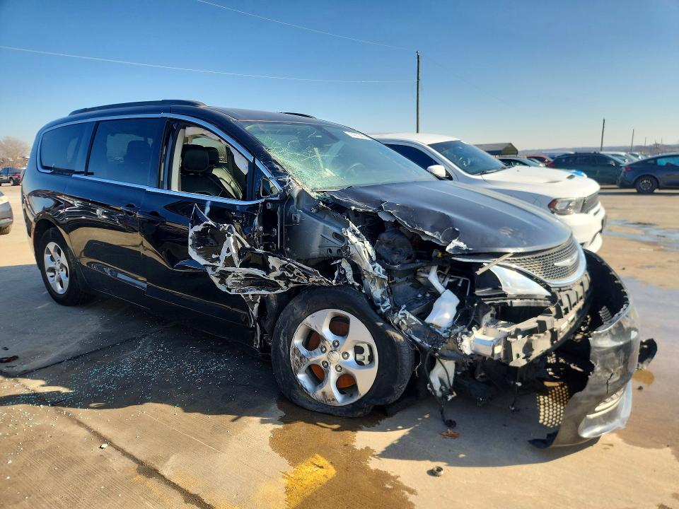 Photo 4 from auction – 2021 CHRYSLER VOYAGER with VIN 2C4RC1DG5MR532979