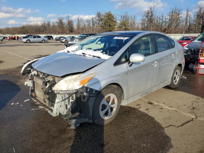 TOYOTA PRIUS 2013 with VIN JTDKN3DU0D5661870 - Photo from auction