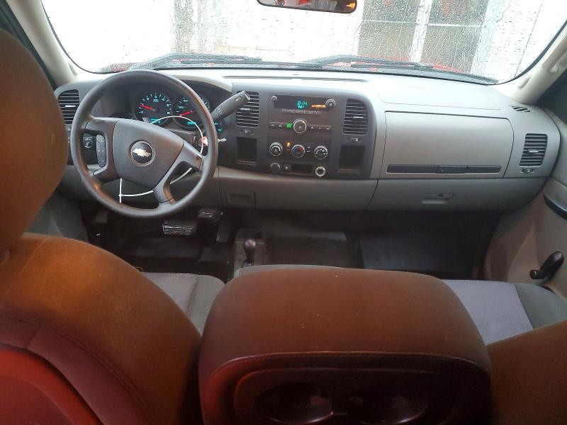 Photo 8 from auction – 2010 CHEVROLET SILVERADO with VIN 1GCSKPE37AZ137156