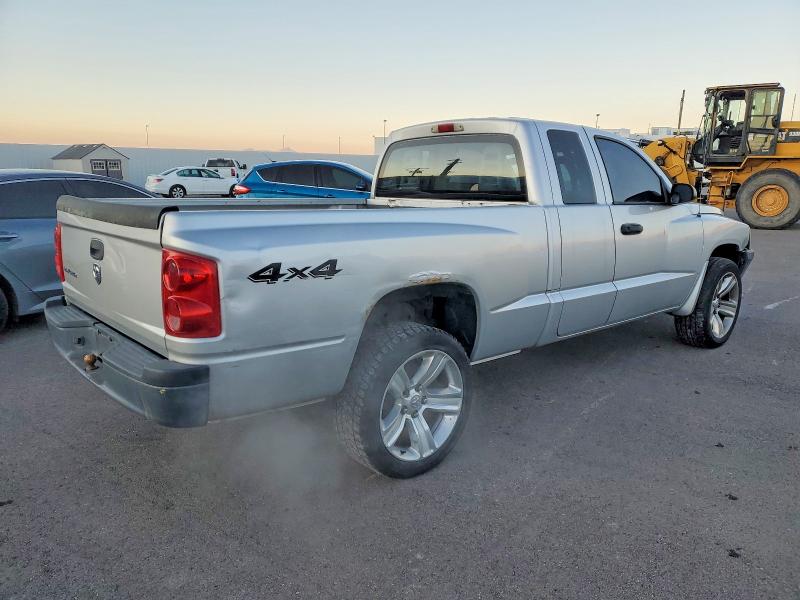 Photo 3 from auction – 2006 DODGE DAKOTA ST with VIN 1D7HW22K26S687805